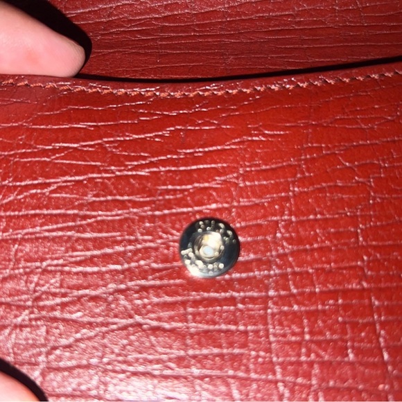 🆕GUCCI Red Leather GG Stud Interlocking Wallet - Picture 6 of 12